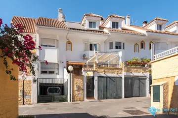 4 bedroom House for Sale in Sierrezuela-75652