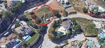 1088m2 Plot for Sale in Elviria