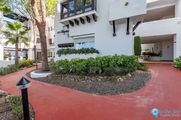 2 bedroom Apartment for Sale in Río Real-75841