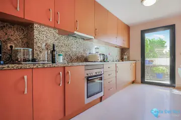 2 bedroom Apartment for Sale in Benahavís-76028