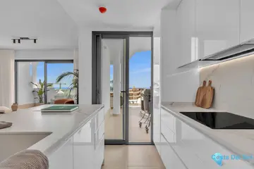3 bedroom Apartment for Sale in Fuengirola-76038