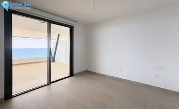2 bedroom Apartment for Sale in Fuengirola-3102