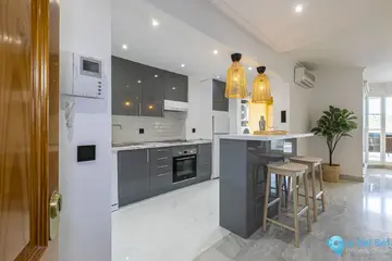 2 bedroom Apartment for Sale in Nueva Andalucía-76081