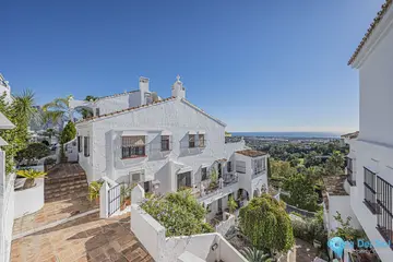2 bedroom Apartment for Sale in Benahavís-76127