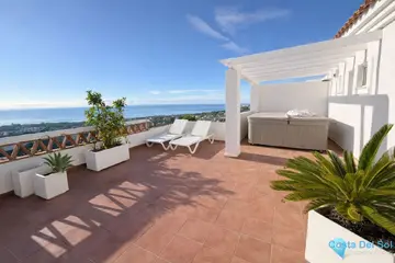 3 bedroom Apartment for Sale in Calahonda-76136