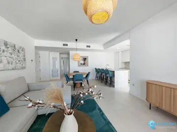 3 bedroom Apartment for Sale in Fuengirola-76270