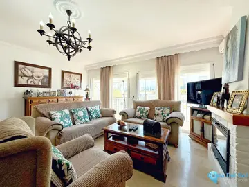 3 bedroom House for Sale in Estepona-76388