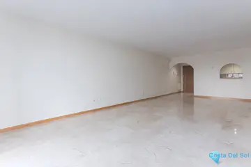 3 bedroom Apartment for Sale in Guadalmina Alta-76420