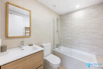 2 bedroom Apartment for Sale in Benahavís-76516