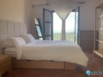 2 bedroom House for Sale in Benahavís-76640