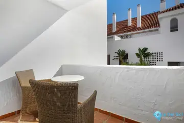 3 bedroom Apartment for Sale in Nueva Andalucía-76756
