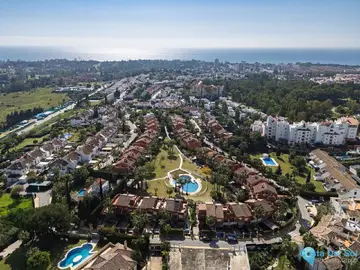 4 bedroom House for Sale in Atalaya
