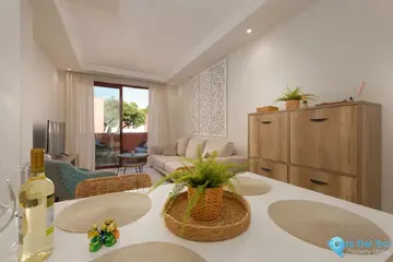 2 bedroom Apartment for Sale in Elviria-77071