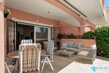 2 bedroom Apartment for Sale in Estepona-77164