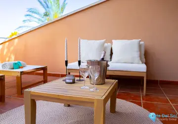 2 bedroom Apartment for Sale in Nueva Andalucía-77224