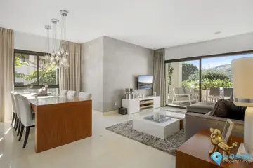2 bedroom Apartment for Sale in Benahavís
