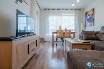 4 bedroom Apartment for Sale in Málaga-77284