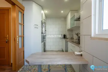 4 bedroom Apartment for Sale in Málaga-77291