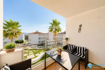 3 bedroom Apartment for Sale in La Duquesa-97487