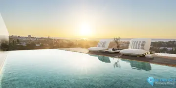 2 bedroom Apartment for Sale in Benahavís-97973