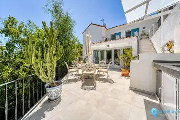 5 bedroom House for Sale in El Madroñal-98073