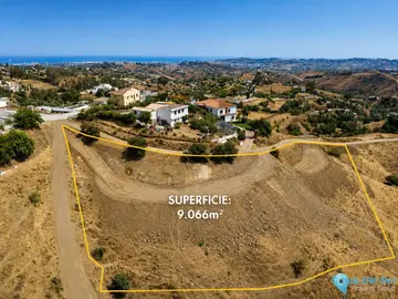 9066m2 Plot for Sale in Mijas