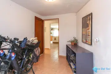 5 bedroom House for Sale in Tolox-98377