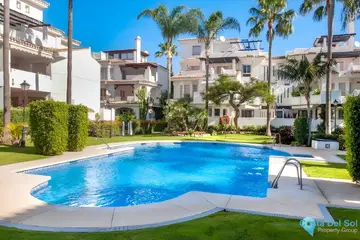 2 bedroom House for Sale in Nueva Andalucía-12998