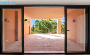 2 bedroom Apartment for Sale in La Quinta-3320