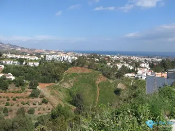 795m2 Plot for Sale in Sierrezuela