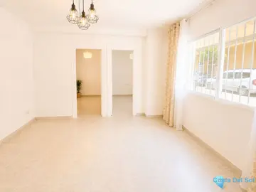 3 bedroom Apartment for Sale in Fuengirola-98636