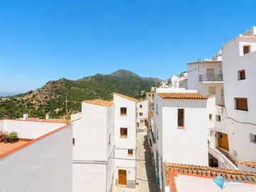 3 bedroom House for Sale in Casares-98729