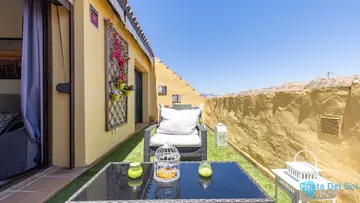 2 bedroom Apartment for Sale in La Duquesa-99375