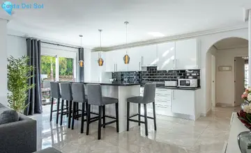 3 bedroom Apartment for Sale in Nueva Andalucía-3415