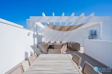 3 bedroom Apartment for Sale in Estepona-100333