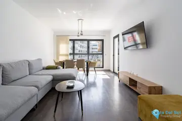 3 bedroom Apartment for Sale in Estepona-100339