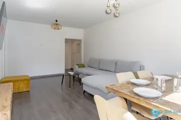 3 bedroom Apartment for Sale in Estepona-100341
