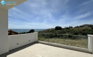 3 bedroom House for Sale in Torrequebrada-3556