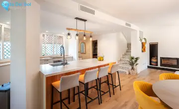 4 bedroom House for Sale in Nueva Andalucía-3572