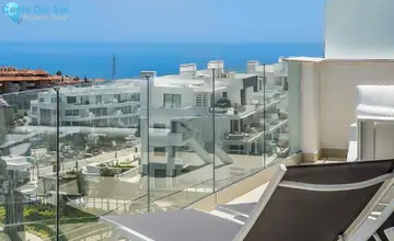 2 bedroom Apartment for Sale in Fuengirola-3588