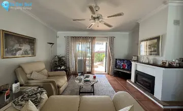 3 bedroom House for Sale in Nueva Andalucía-3618