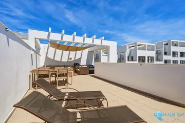 3 bedroom Apartment for Sale in Estepona-13558