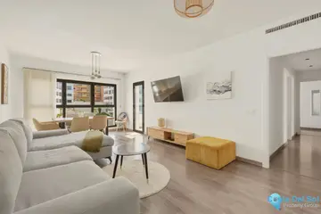 3 bedroom Apartment for Sale in Estepona-13562