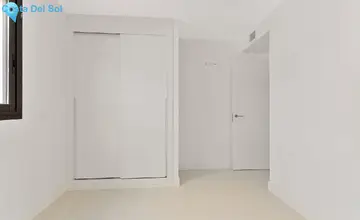 3 bedroom Apartment for Sale in Fuengirola-3717