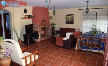 4 bedroom House for Sale in Vélez-Málaga-3739