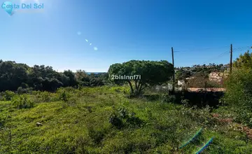1620m2 Plot for Sale in Elviria-3771