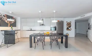 2 bedroom Apartment for Sale in Puerto Banús-3797