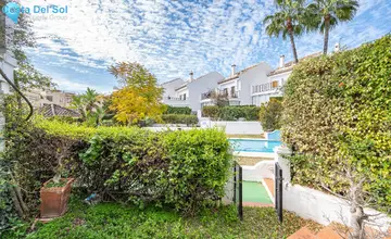 3 bedroom House for Sale in The Golden Mile-3877