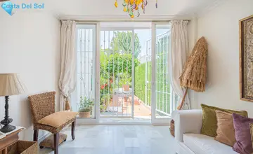 3 bedroom House for Sale in The Golden Mile-3870
