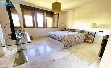 4 bedroom House for Sale in Calahonda-3904